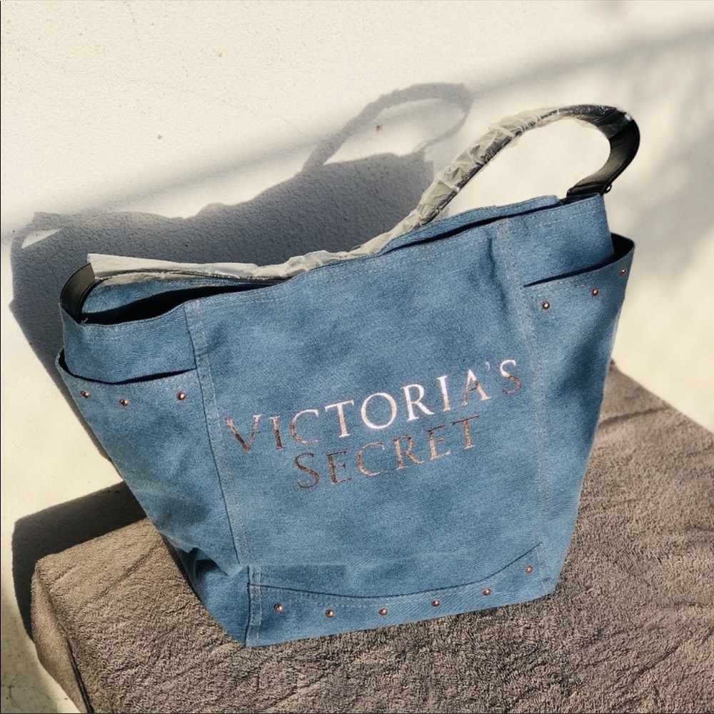 Victoria secrete Levi tote